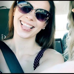 Meet your Posher, Libby